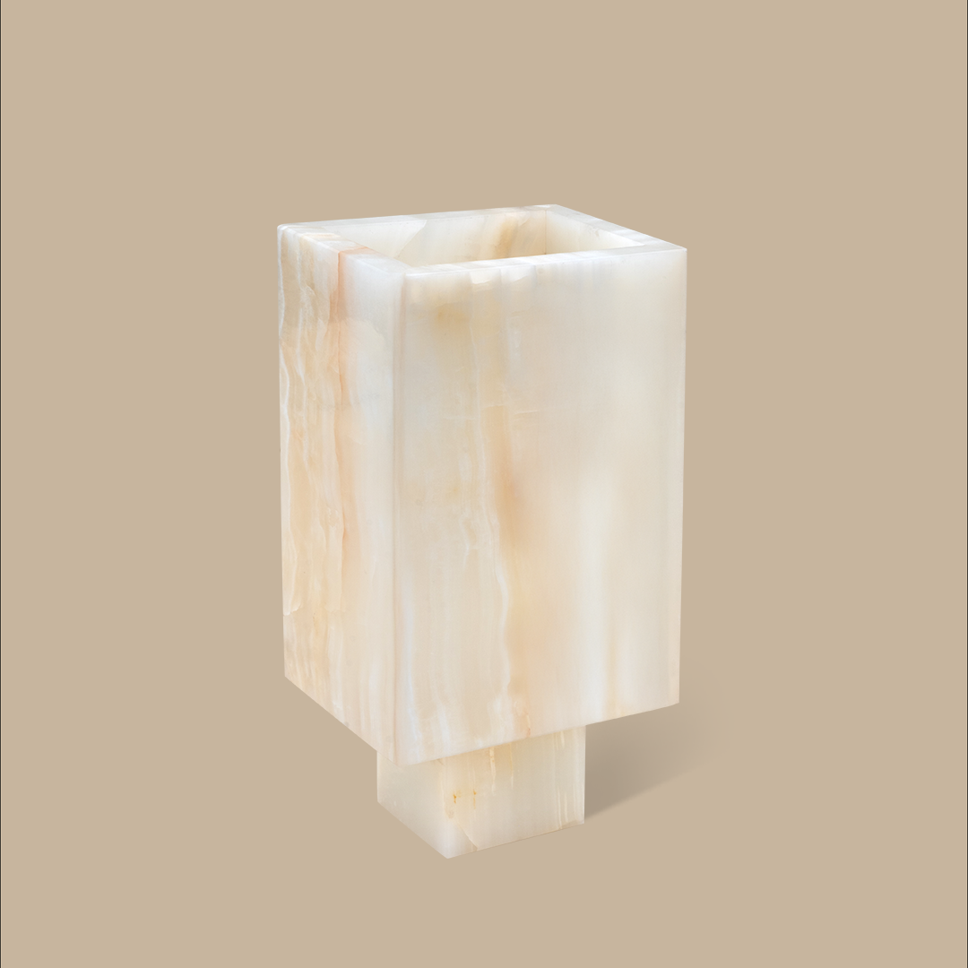 Trunk Vase - White Onyx