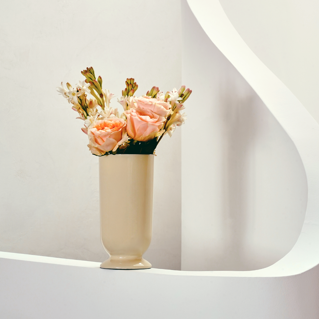 Bouquet Ceramic Vase - Ivory