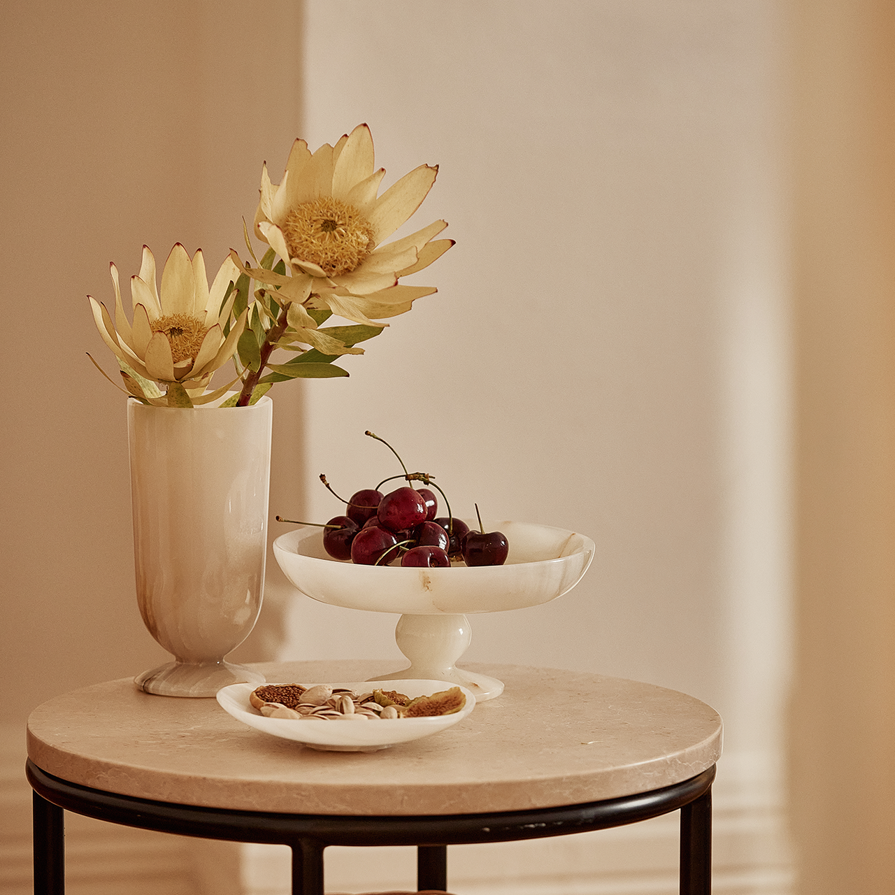 Orb White Onyx Tray - BLACK BLAZE