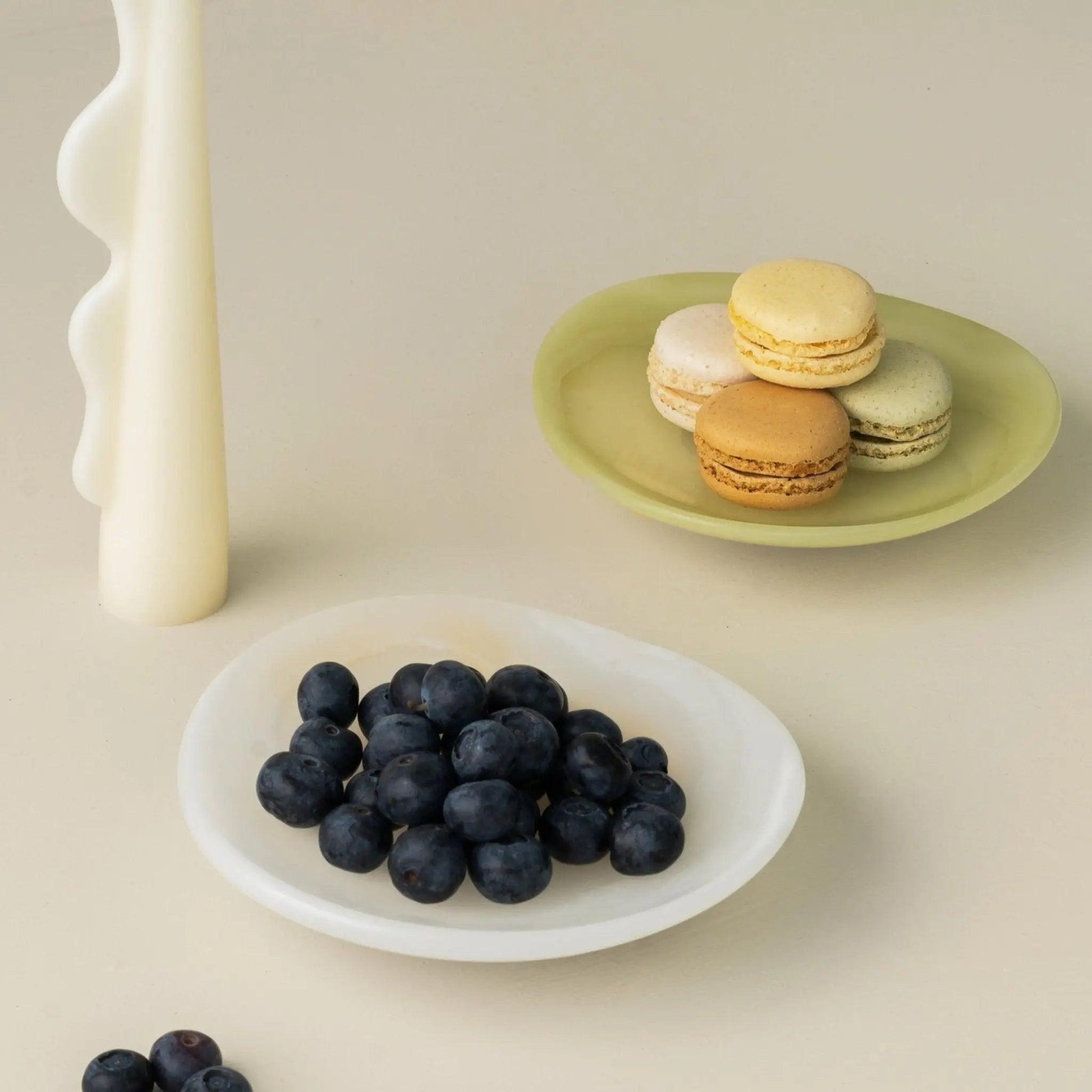 Clam Dish - White Onyx - BLACK BLAZE - Pillar Candle - BLACK BLAZE