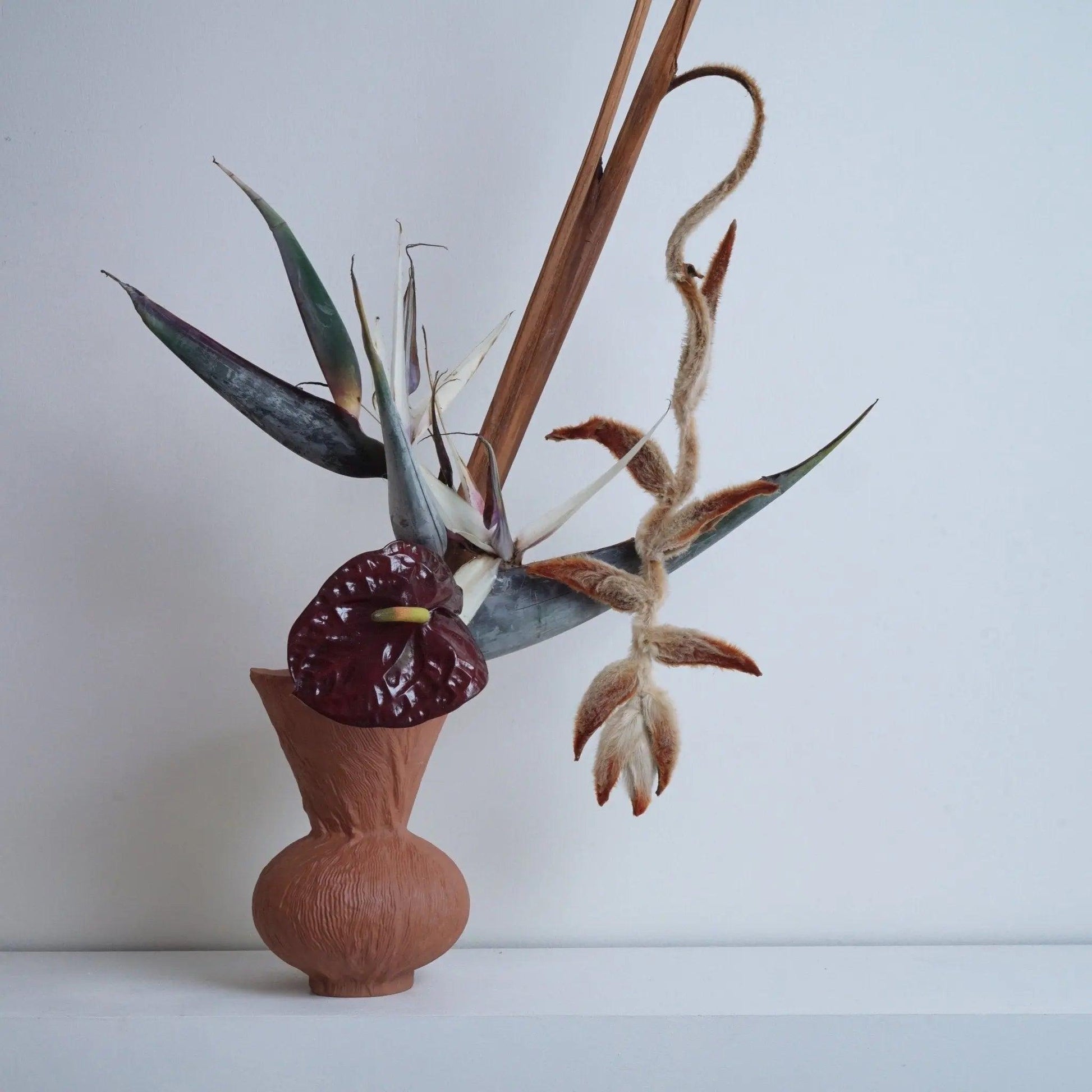 DOU vase - Ocher - BLACK BLAZE - Homeware - Xu