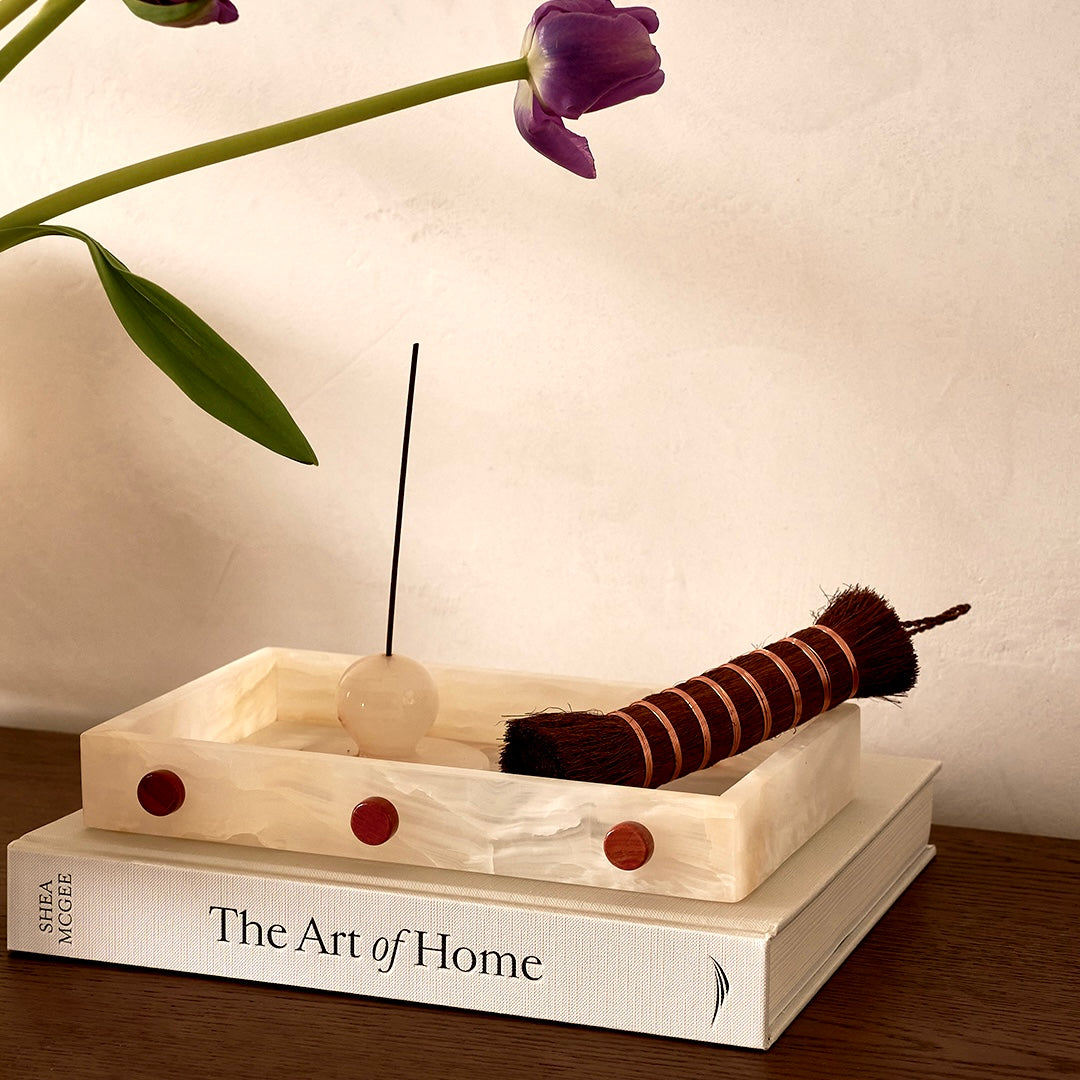 Forma Rectangle Tray - White Onyx with Buttons