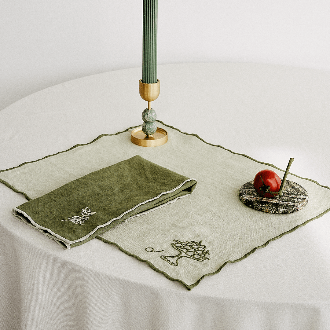 Embroidered Linen Napkin Set – Cocktail - Tableware - Black Blaze