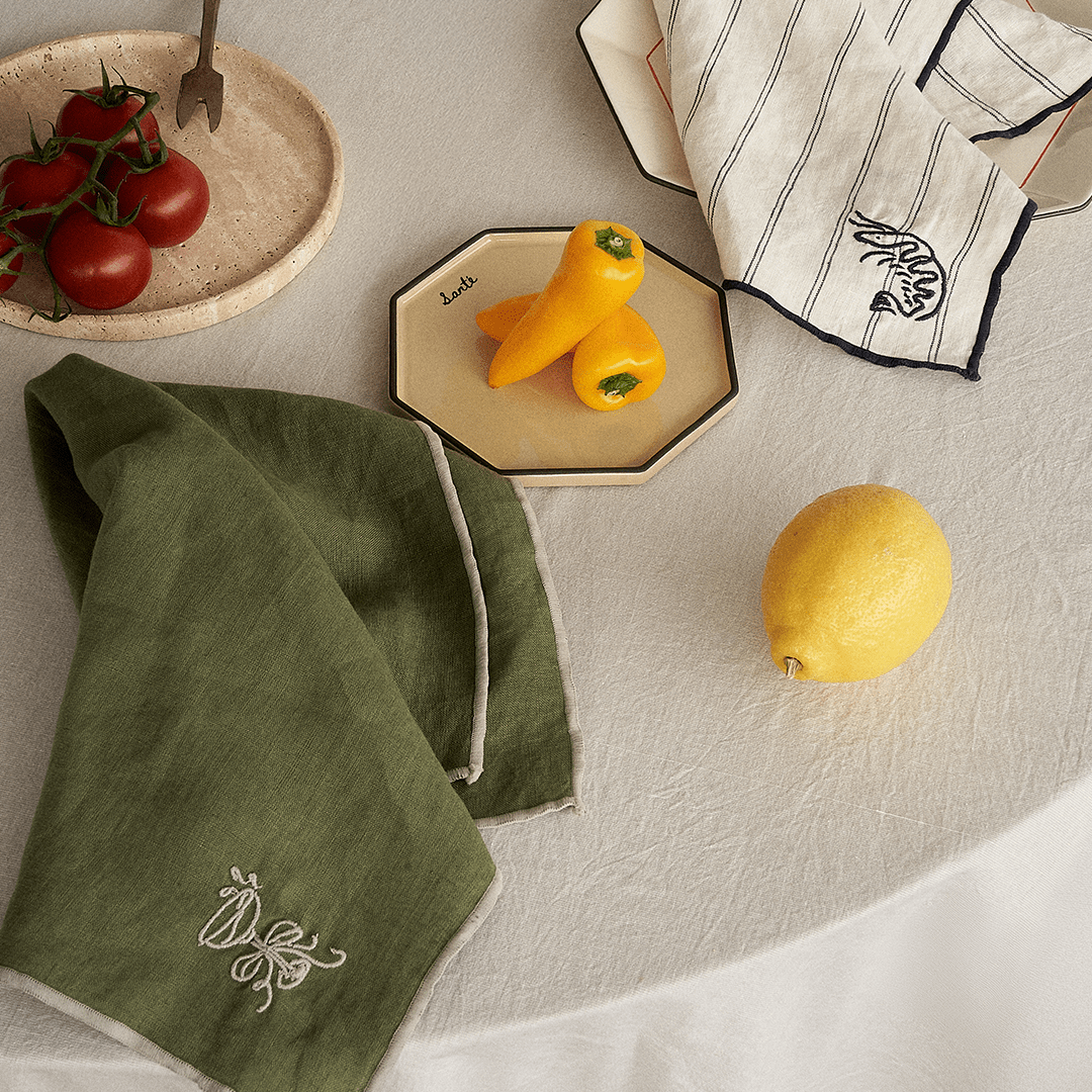 Embroidered Linen Napkin Set – Cocktail - Tableware - Black Blaze