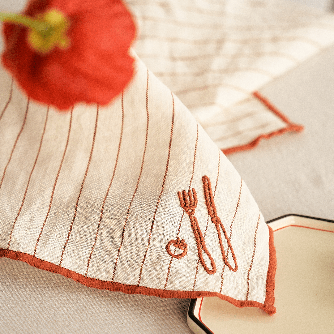 Embroidered Linen Napkin Set – Cutlery - Tableware - Black Blaze