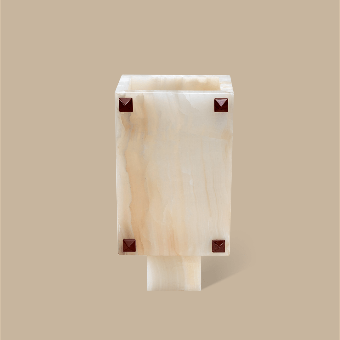 Trunk Vase - White Onyx with Rivets - Accessories - Black Blaze