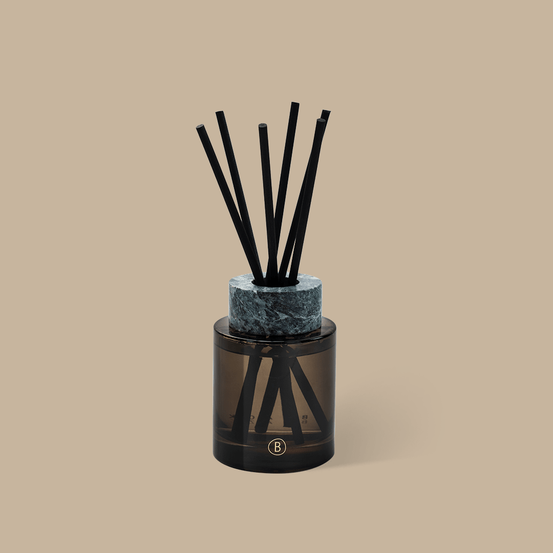 Vetiver & Fig Reed Diffuser - DIFFUSER - Black Blaze