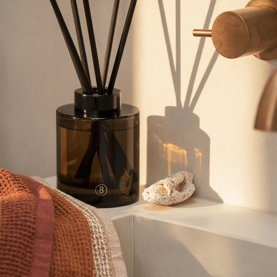Vetiver & Fig Reed Diffuser - DIFFUSER - Black Blaze
