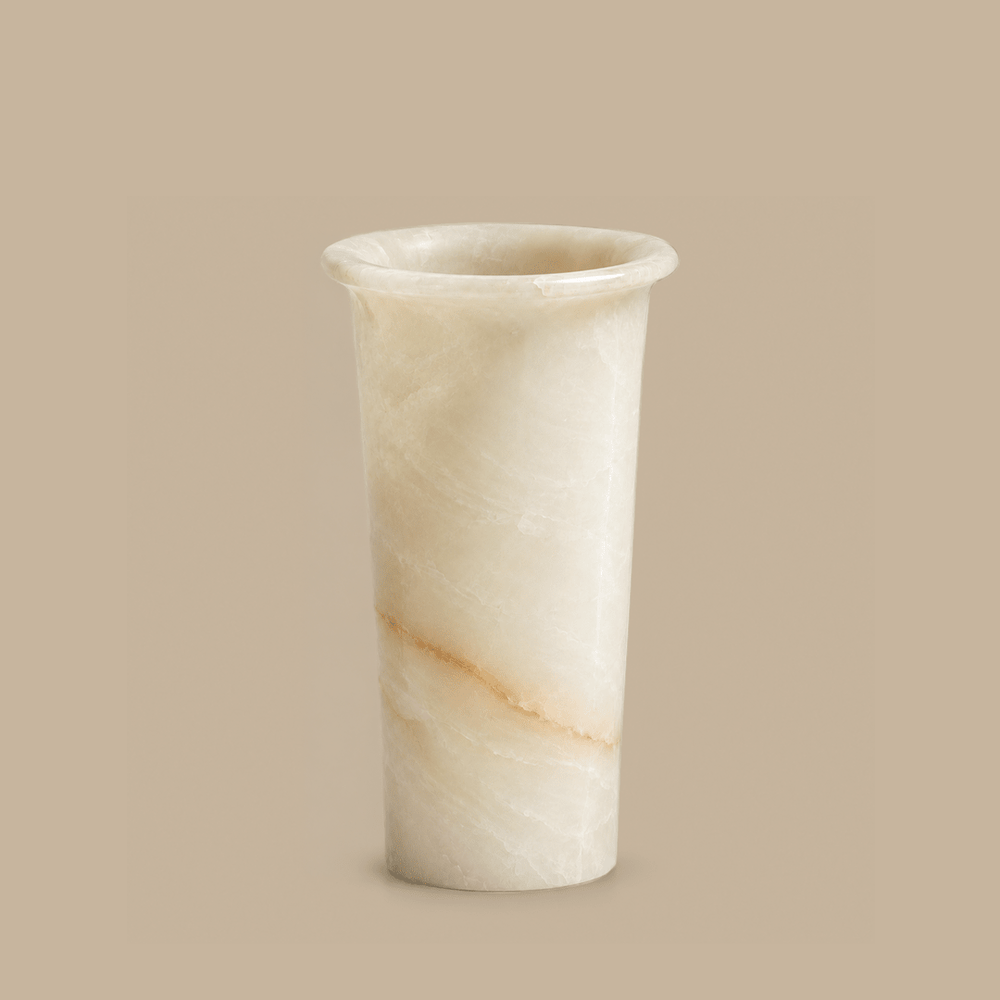 Hatto Vase - White Onyx - BLACK BLAZE