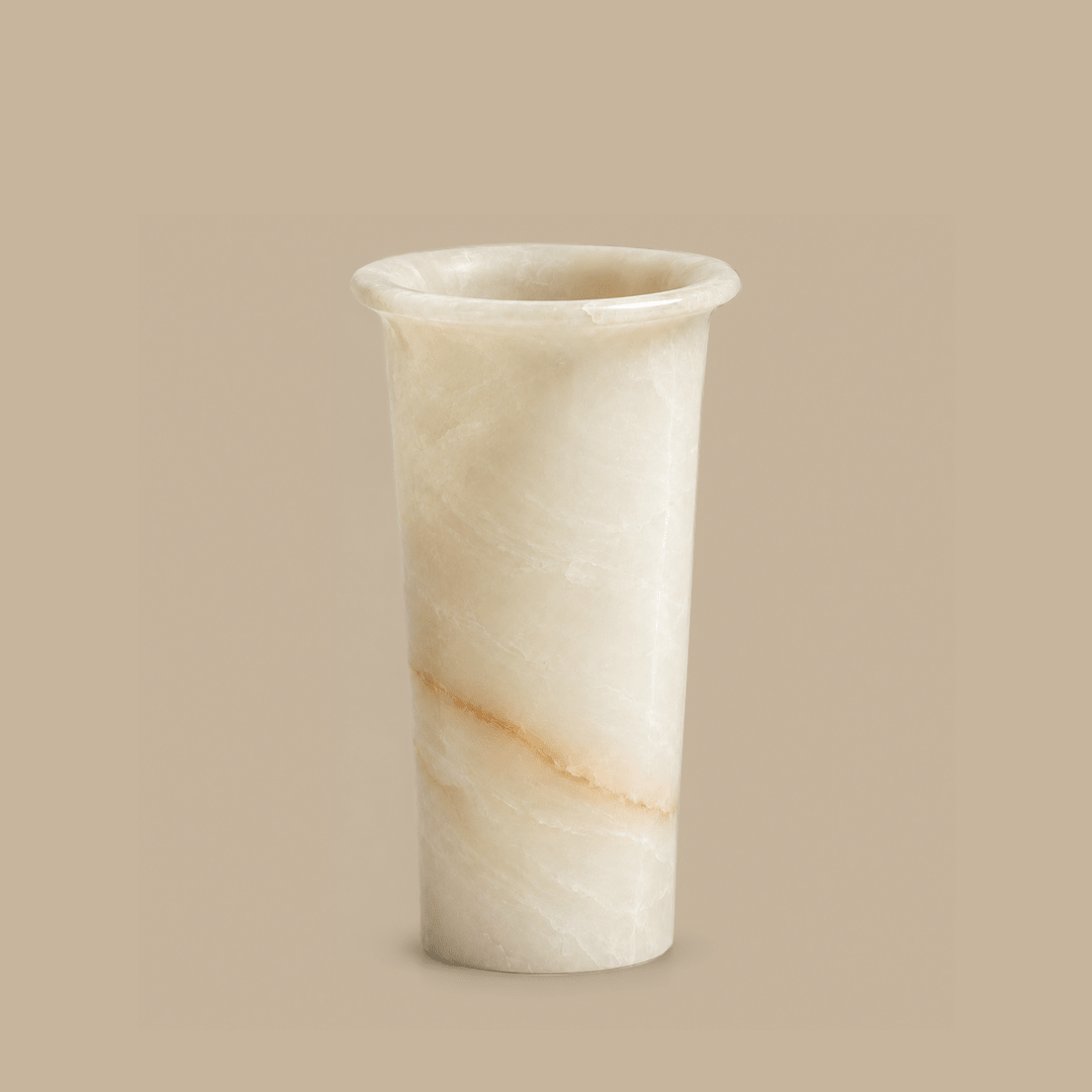 Hatto Vase - White Onyx - Accessories - Black Blaze