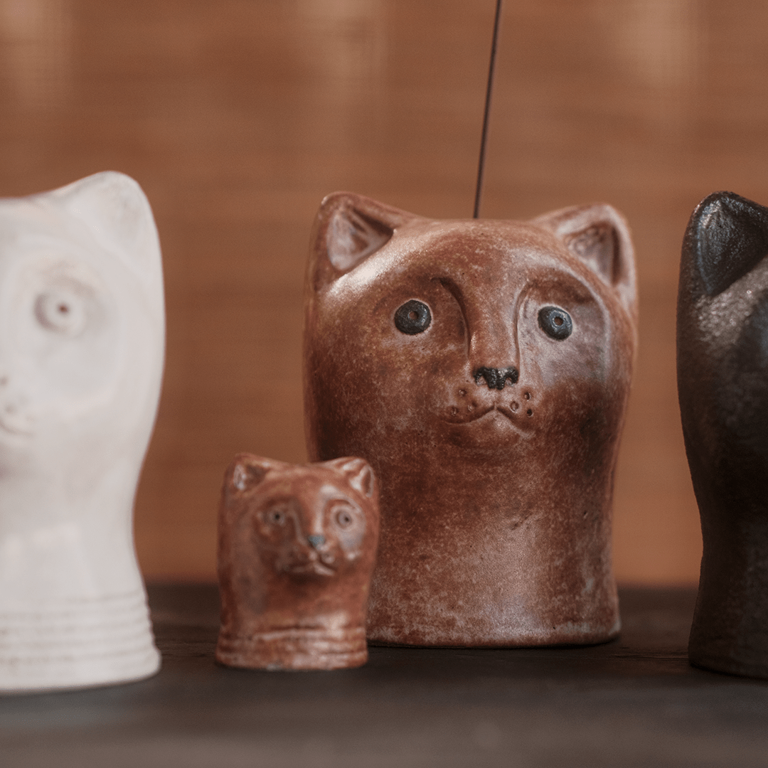 Large Cat Incense Burner - Cinnamon by Ginny Lagos - Homeware - Black Blaze