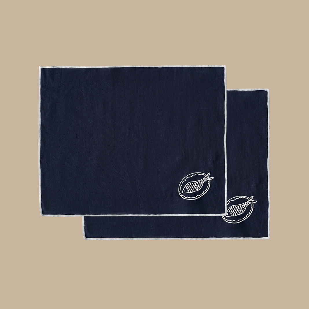Embroidered Linen Placemat Set – Fish Plate - BLACK BLAZE
