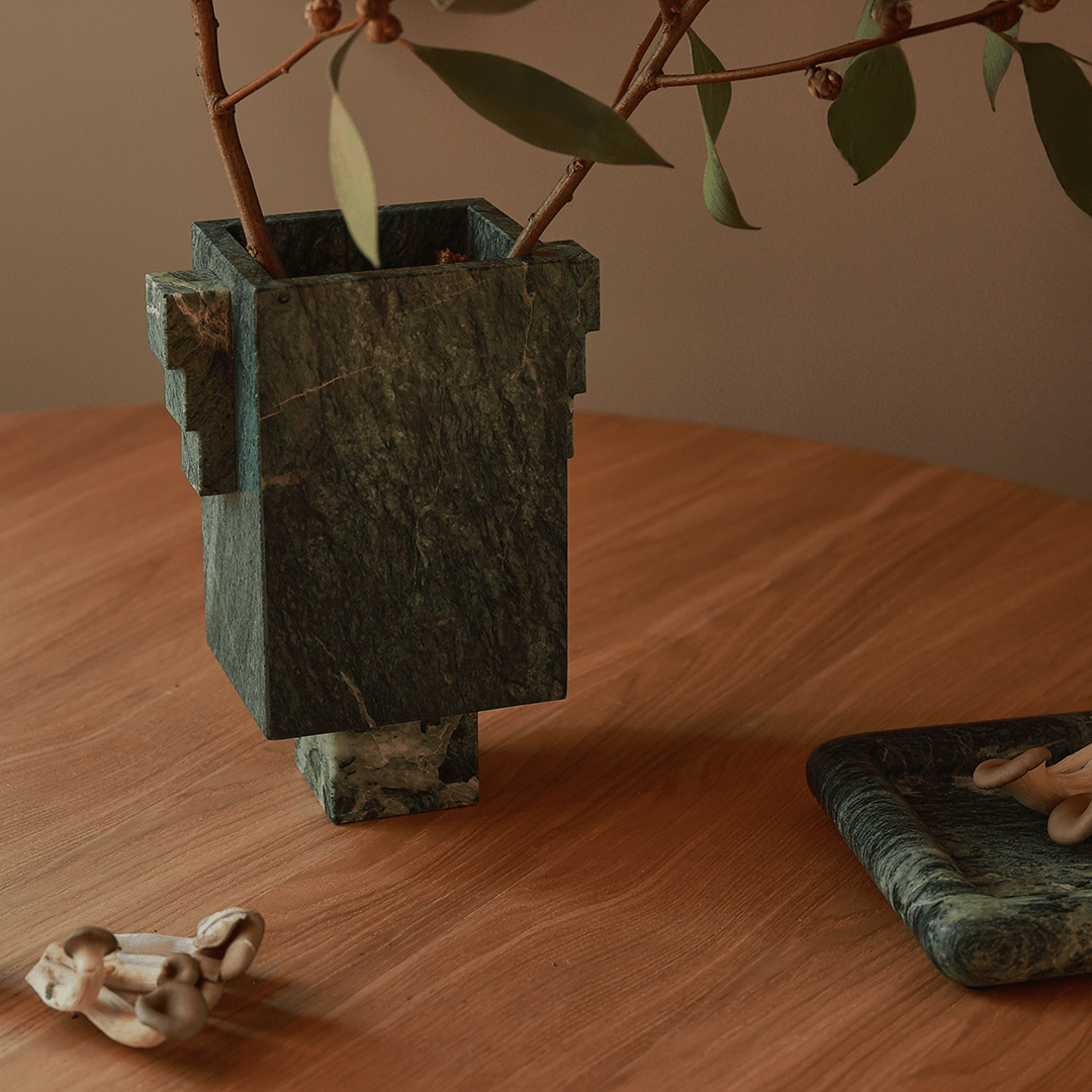 Trunk Vase Wing - Verde Alpi - Accessories - Black Blaze