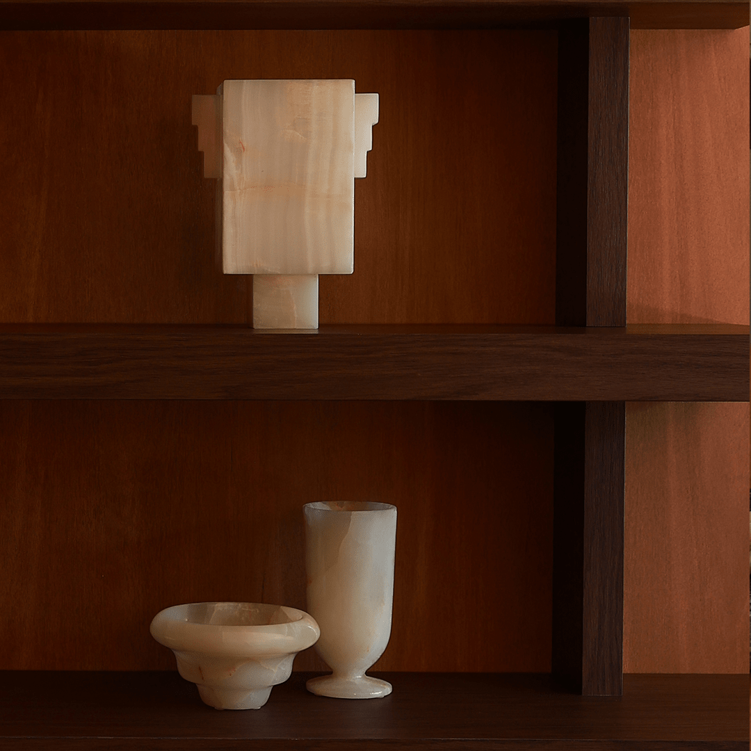 Trunk Vase Wing - White Onyx - Accessories - Black Blaze