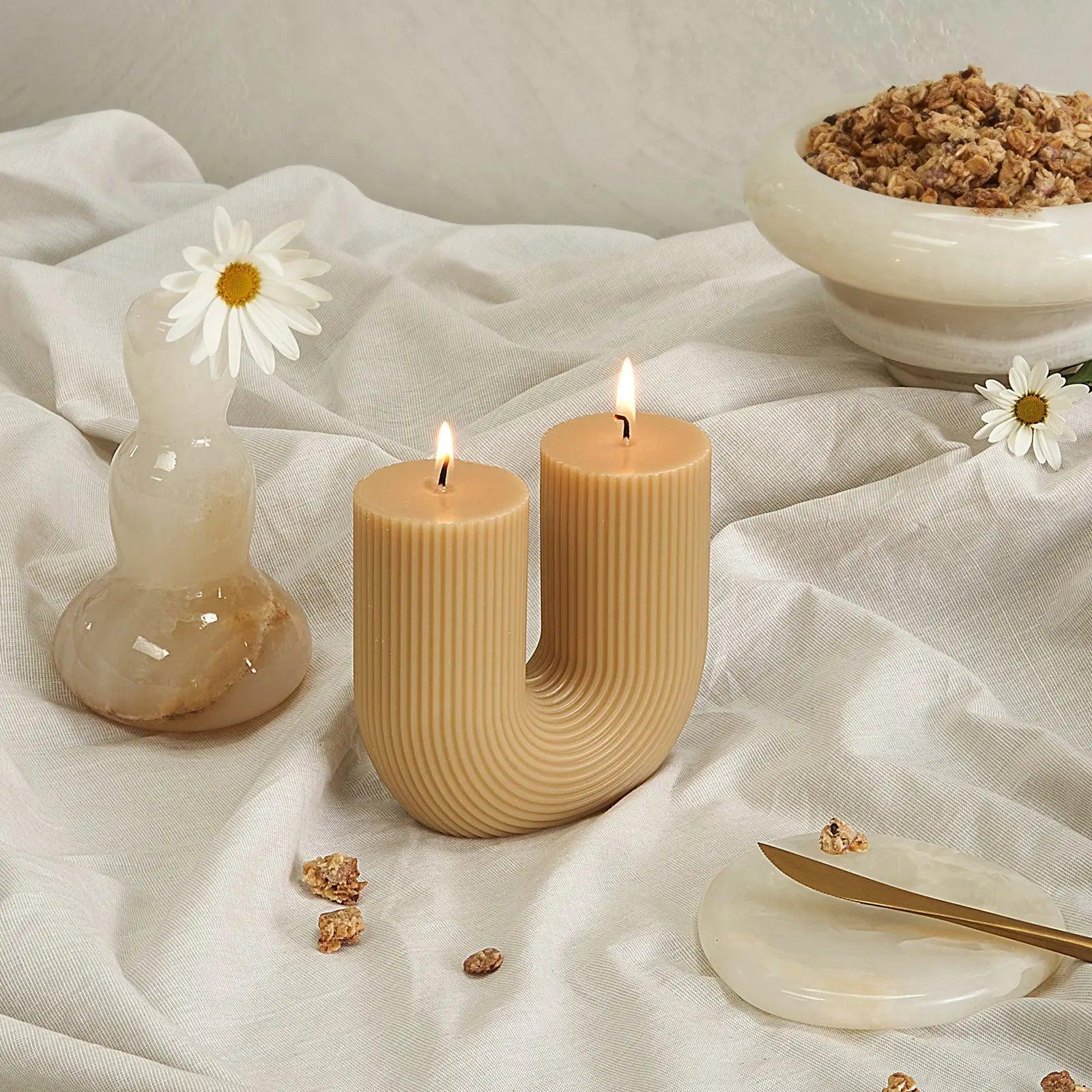 Curl Curl Candle - Butter - Pillar Candle - Black Blaze