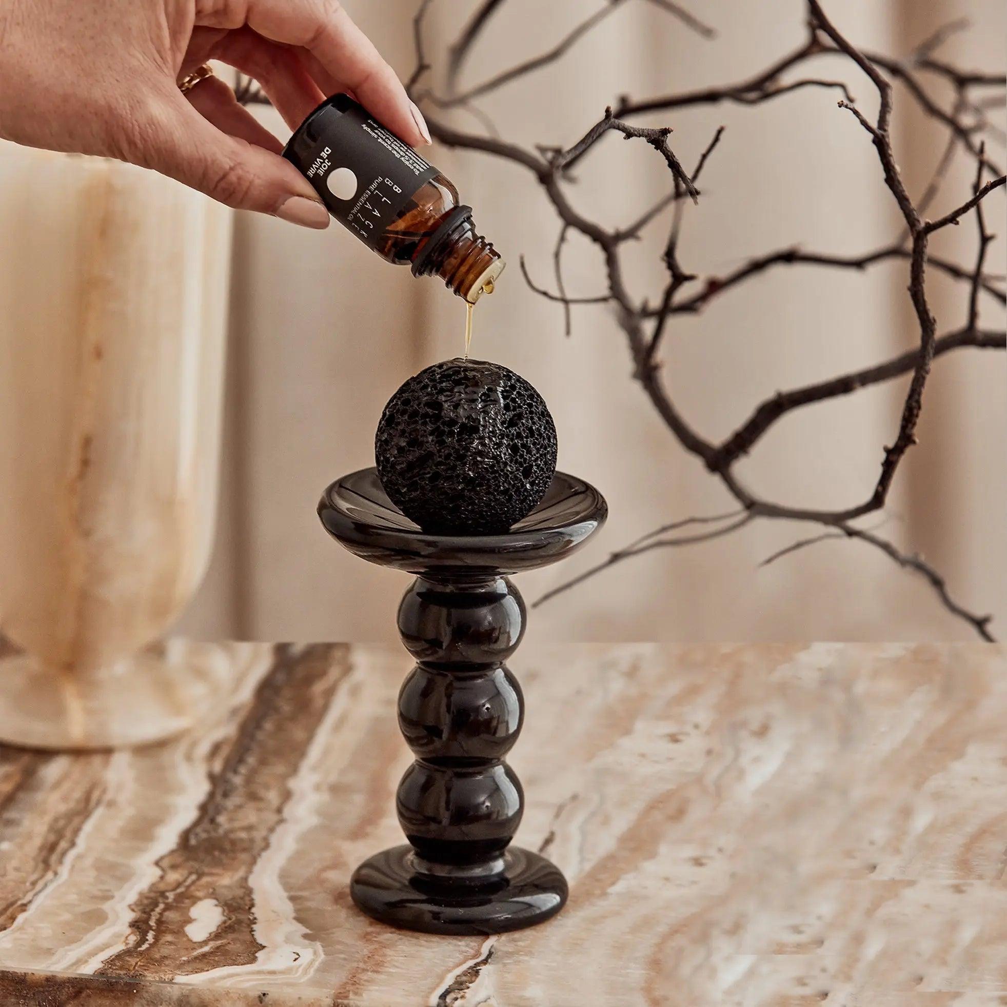 Halo Lava Rock Diffuser Set - Vetiver & Fig - Lava Rock Diffuser - Black Blaze