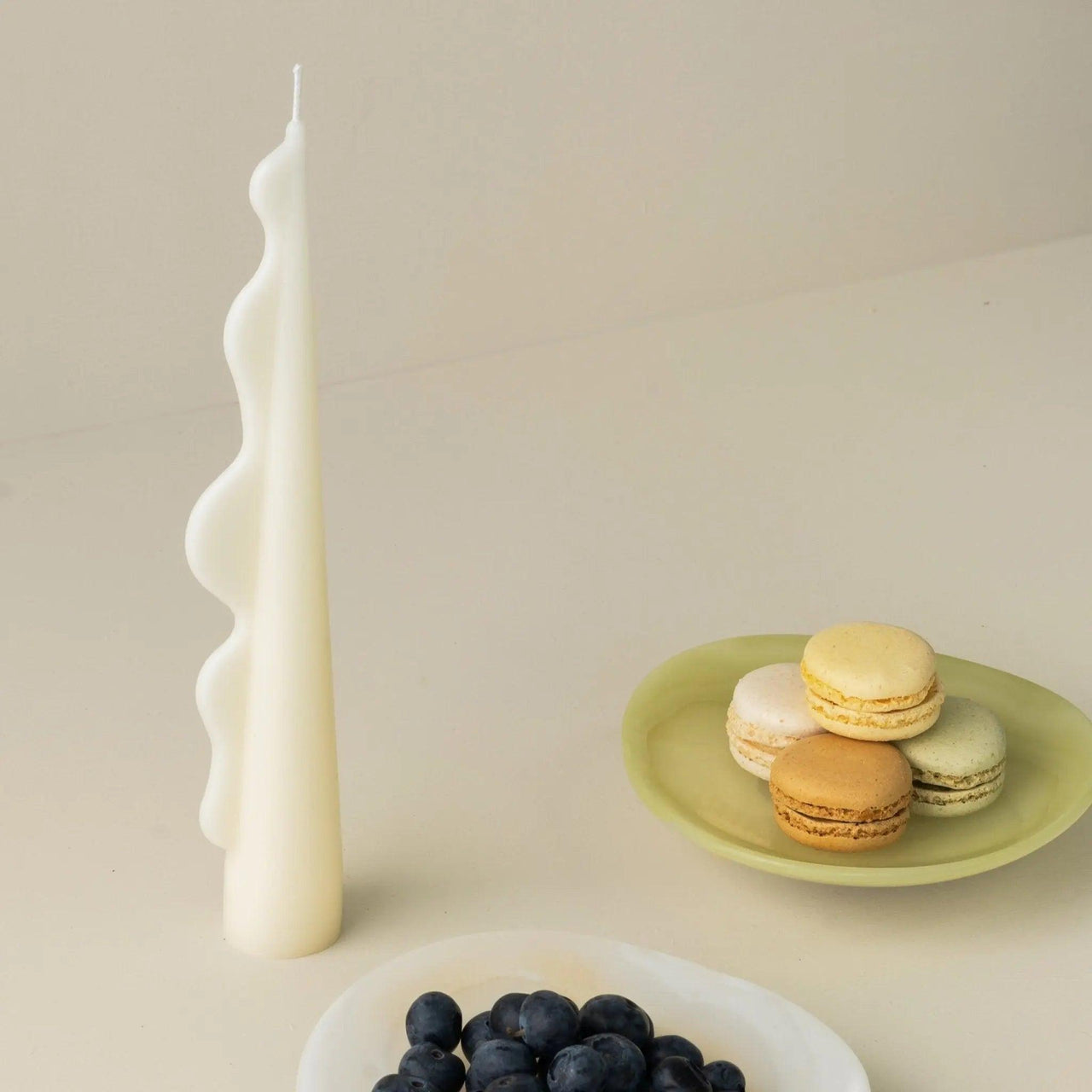 Seaweed Pillar Candle - White